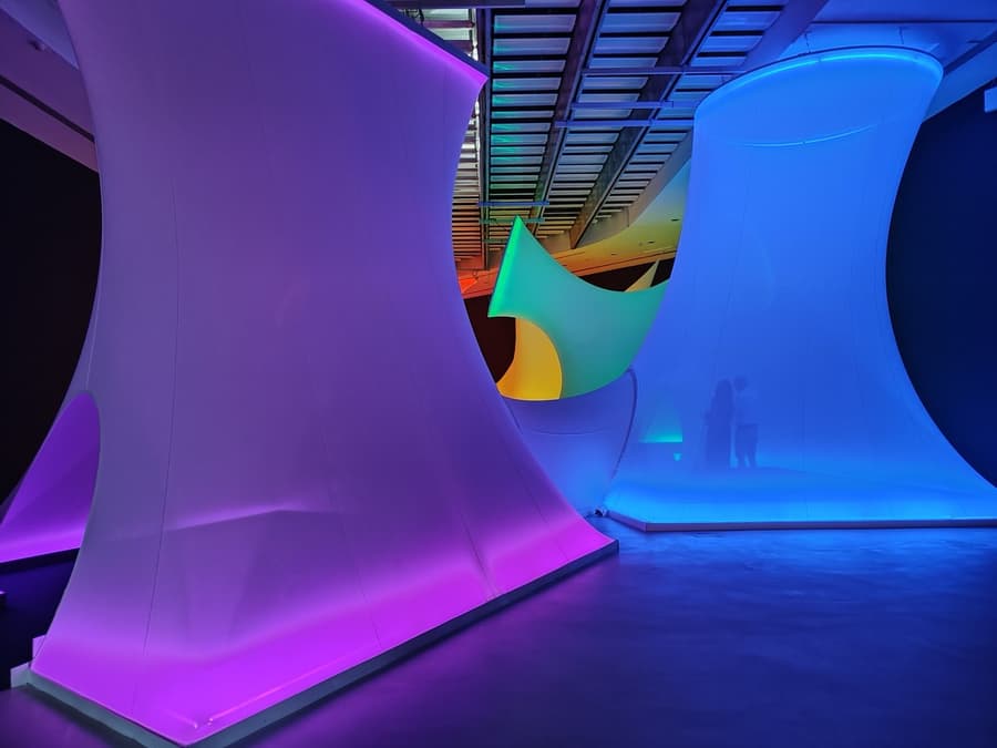 Александра Касуба. A Spectral Passage