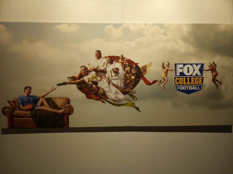 Рекламная кампания FOX College Football