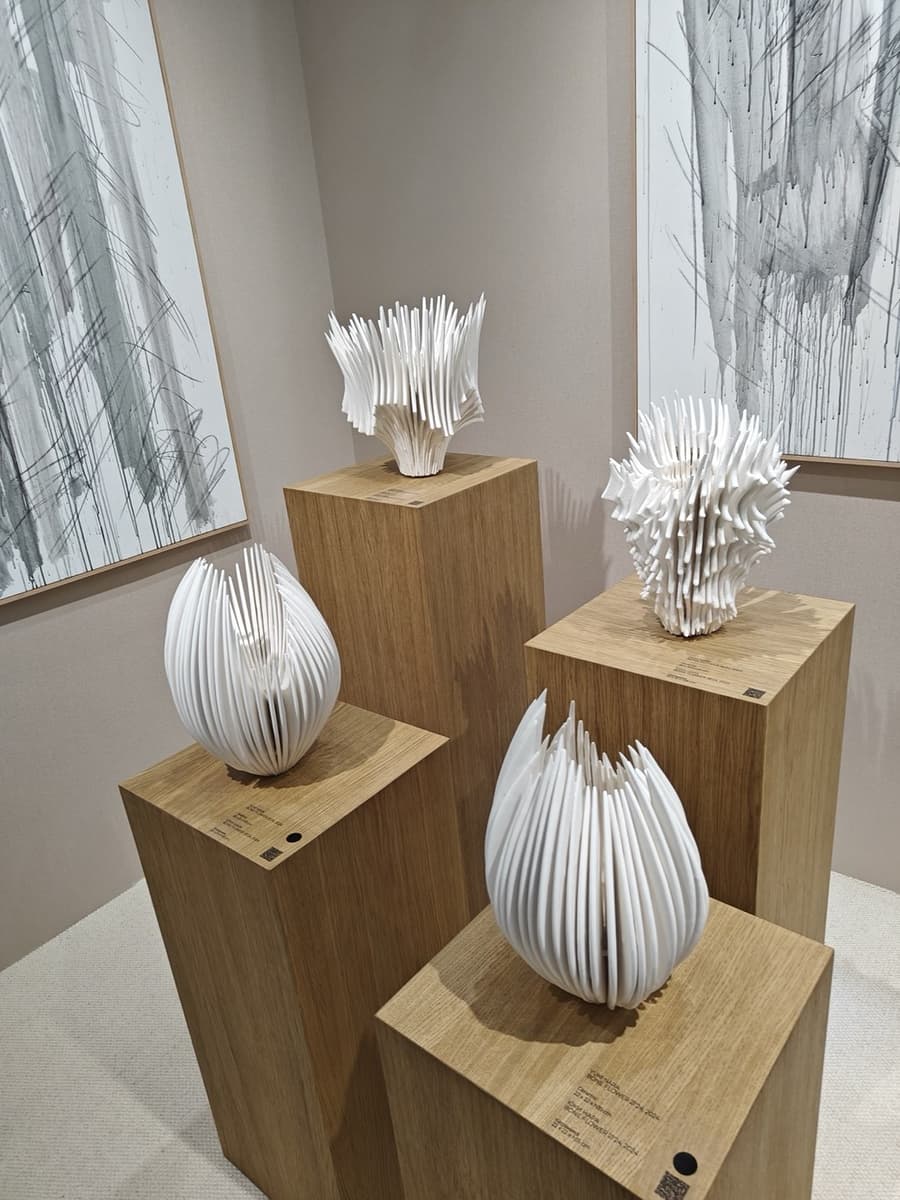 Юки Нара. Bone Flower