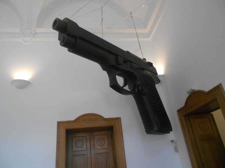 Давид Черни. Пистолеты