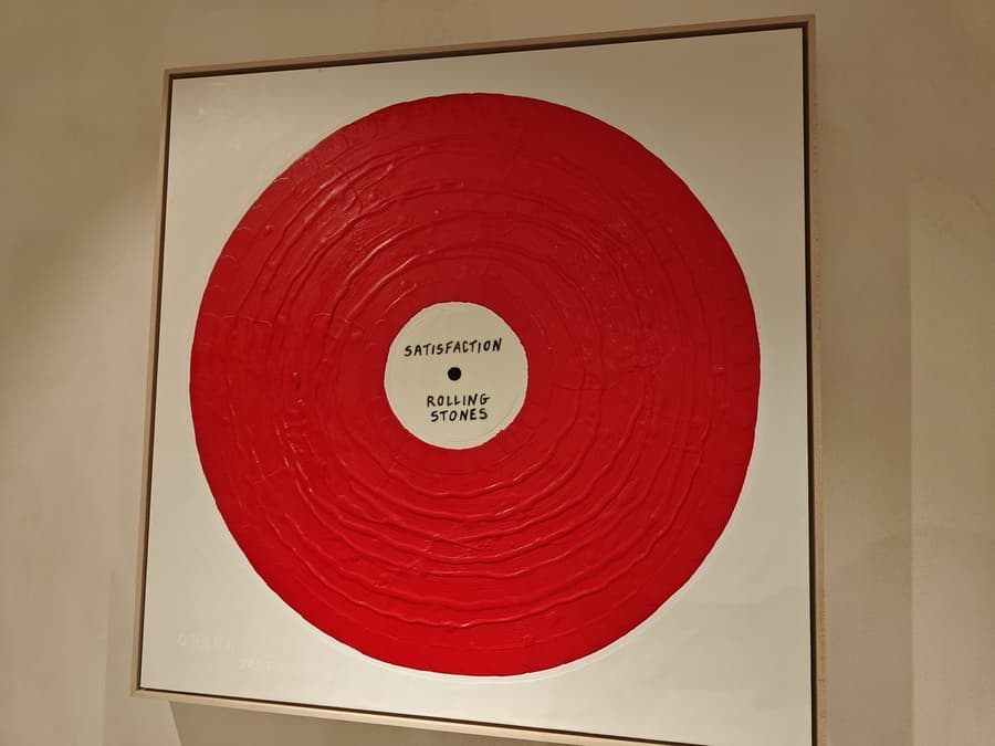 CHARA. Satisfaction / Rolling Stones