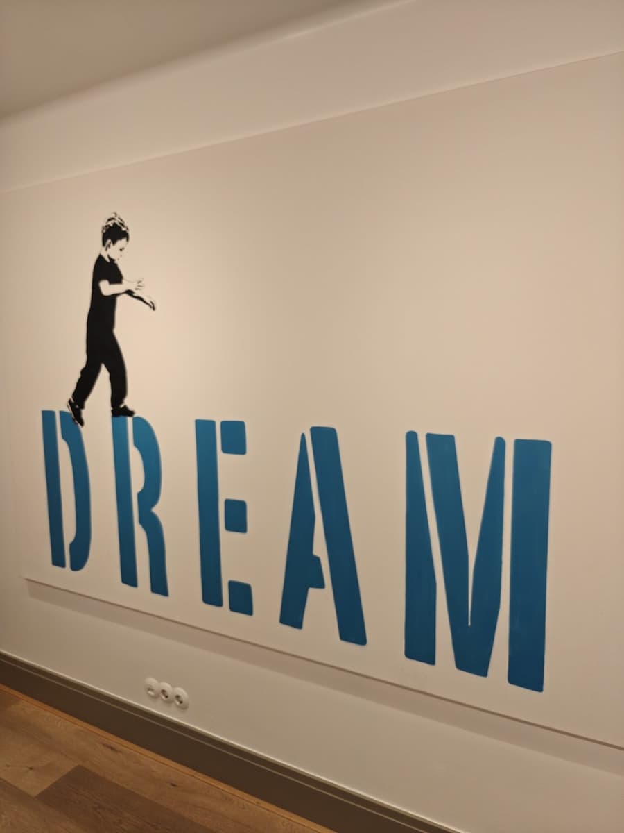Icy and Sot. Dream