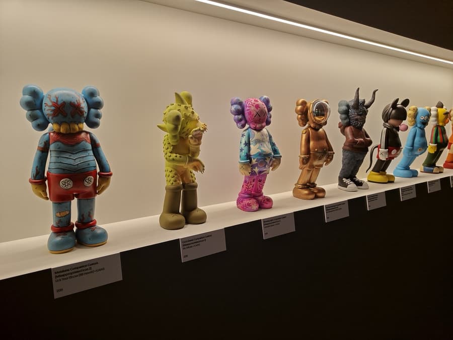 KAWS