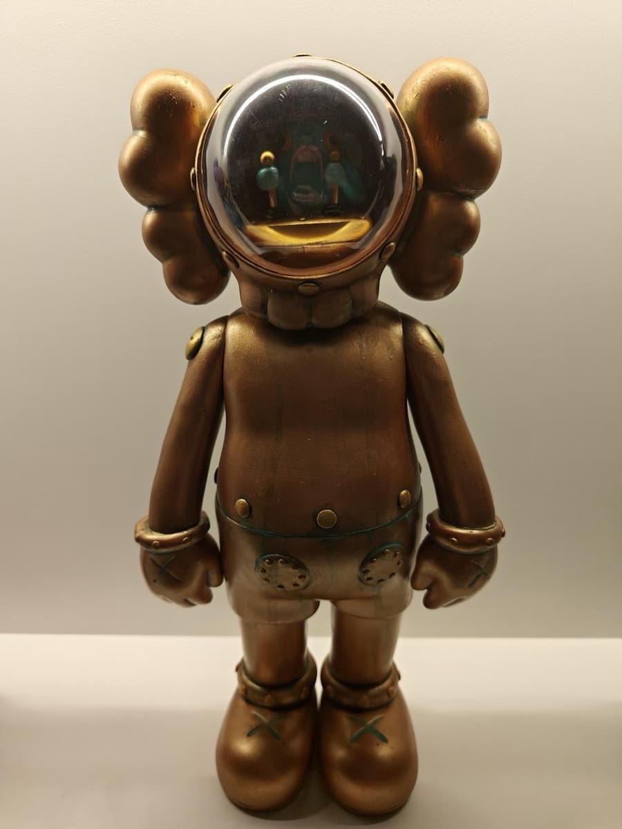 KAWS