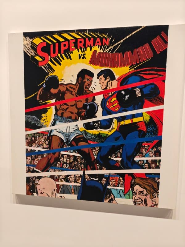 Полотно Раеда Ясина в стиле комикса: Супермен на ринге против Мухаммеда Али